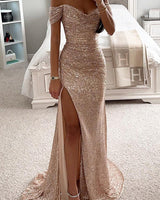Damen Maxikleid schulterfrei mit Herzausschnitt Paillettenoberfläche und hohem Seitenschlitz in Champagnerfarben