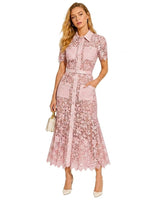 Damen Midikleid mit Blumenmuster und Gürtel und Taschen in Rosa