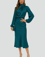 Damen Midikleid mit Stehkragen und langen Ärmeln in Dunkelgrün
