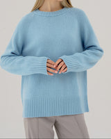 Damen Pullover mit hohem Rundhalsausschnitt Raglanärmeln und gerippten Bündchen in Himmelblau