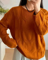 Damen Pullover mit Rundhalsausschnitt vertikalem Zopfmuster langen Ärmeln und gerippten Bündchen in Orange