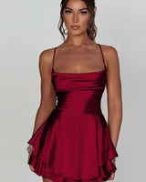Marie | Damen Rückenfreies Minikleid Geraffter Taille Satin Cocktailkleid in Ziegelrot