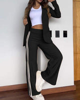 Damen Set mit Blazer und Hose mit Seitenstreifen in Schwarz