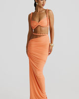 Damen Set mit Bustier-Oberteil und Maxirock mit geflochtenen Trägern und seitlicher Raffung in Orange