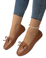 Damen Slipper-Loafer mit Schleifendetail und Genähter Oberfläche in Niemiecki