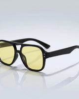Damen-Sonnenbrille im Aviator-Stil mit Doppelsteg in Zitrone
