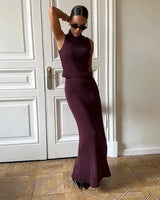 Damen Strick Set mit Ärmellosem Top Rollkragen und Maxirock in Dunkelviolett