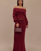 Damen Strick-Set mit Off-Shoulder-Ausschnitt Langen Ärmeln und Maxi-Rock in Burgunderrot