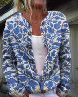 Renate | Damen Florale Strickjacke mit Knöpfen in Blau