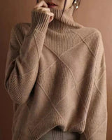 Lena | Damen Turtleneck Sweater Oversized Strickpullover mit Rautenmuster in Braun