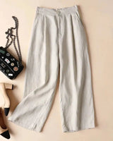 Damenhose mit hohem Bund, weitem Bein, Frontfalten und Seitentaschen in Beige