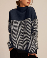 Michaela | Damen Lockere Strickpullover mit hohem Kragen in Nachtblau