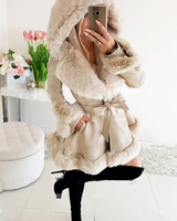 Selaia | Frauen Pelzmantel in Creme