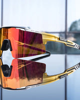 Aerovex - Verspiegelte Rundum Geschlossene Fahrrad Sonnenbrille in Sonnenuntergang Gold