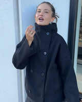 Pauline | Damen Winter Oversized Jacke mit Knopfleiste in Schwarz