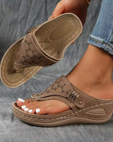Ysola - Softtouch-Keilsandalen in Braun