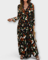 Lukrecija - Maxi Kleid Mit Blumenmuster Und V-Ausschnitt in Schwarz