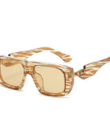 Eckige Damen-Sonnenbrille mit Muster und Nieten in Goldenes Zebra