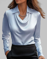 Lena | Elegante Satin-Wasserfallbluse für Damen Langarm V-Ausschnitt in Blau