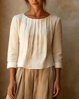Gelina – Bluse Mit Rundhalsausschnitt Und Falten Vorne in Aprikose