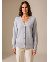 Faye | Damen Strickjacke mit V Ausschnitt und Herz Knöpfen in Grau