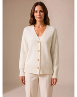 Faye | Damen Strickjacke mit V Ausschnitt und Herz Knöpfen in Creme