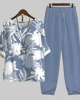 Felicitas | Damen Schmetterling Print Freizeitset in Blau
