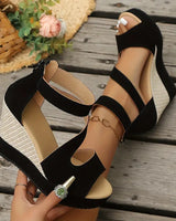 Florentia | Damen Riemchen Keilabsatz Sandalen in Schwarz