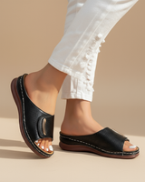 Joanna | Klassische Urban-Sandale für Damen in Schwarz (Fast ausverkauft)