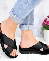 Frieda | Damen Flache Riemchensandalen in Schwarz