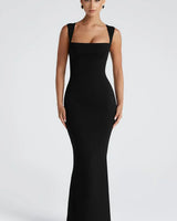 Metis - Timeless Bodycon Maxi Dress in Schwarz