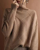 Helene | Damen Strickpullover mit Rollkragen und Rauten in Braun