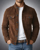 Herren Jacke mit Knopfleiste, Stehkragen und Brusttaschen mit Klappe in Dunkelbraun