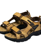 Herren-Sandalen mit drei verstellbaren Klettverschlussriemen und profilierter Laufsohle in Gelb