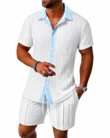 Herren Set mit Kurzarmhemd mit Kragen und Knopfleiste sowie Shorts mit elastischem Bund und Kordelzug in Weiß