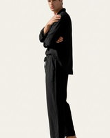 Herren Set mit Langarmhemd und Hose mit Kordelzug in Schwarz