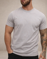 Herren-T-Shirt mit Rundhalsausschnitt und kurzen Ärmeln in Grau