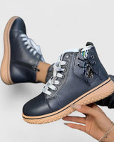Nyrah | Orthopedic Boots in Schwarz