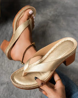 Felina - gepolsterte Sandaletten in Gold