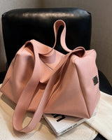 Damen-Tragetasche aus Kunstleder mit großem Fassungsvermögen im lässigen Stil - Andrea in Rosa