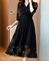 Damen Midikleid aus geblümtem Chiffon mit transparenten Ärmeln - Annelise in Schwarz
