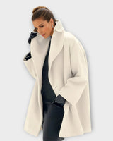 Julia | Damen Oversized Wintermantel im modernen Stil in Weiß