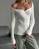 Damenpullover mit Rippmuster und freien Schultern – Colette in Weiß