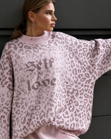Oversize-Pullover für Damen mit grafischem Print und Zerrissen-Effekt – Liora in Hellrosa