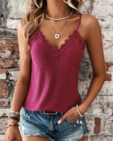 Jolanda | Damen Lochstickerei V-Ausschnitt Top in Bordeaux