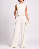 Josefine | Damen Ärmellos Mock Neck Weites Bein Jumpsuit in Weiß