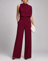 Josefine | Damen Ärmellos Mock Neck Weites Bein Jumpsuit in Rot