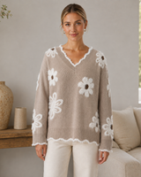 Katharina | Damen Pullover mit großen Blumen in Khaki