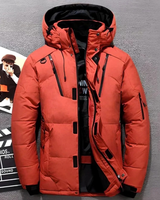 Kirsten | Damen Wasserdichte Regenjacke mit Kapuze, Reißverschluss und Futter in Rot