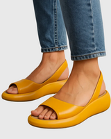 Klara | Damen Rutschfeste Sandalen in Gelb